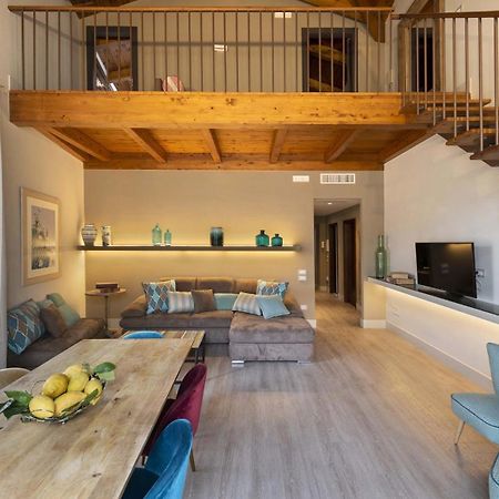 Amore Rentals - Appartamento Felice Сорренто Экстерьер фото